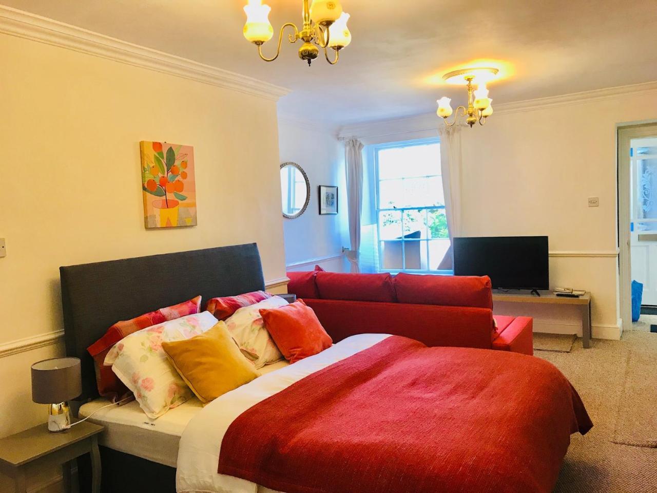 Grosvenor Apartments Бат Екстериор снимка