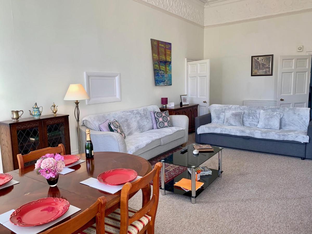Grosvenor Apartments Бат Екстериор снимка